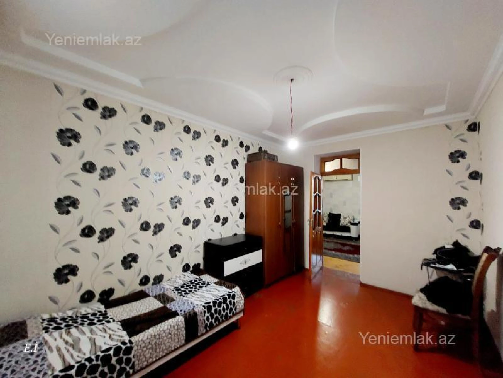 Satılır 3 otaqlı həyət evi 100 m²