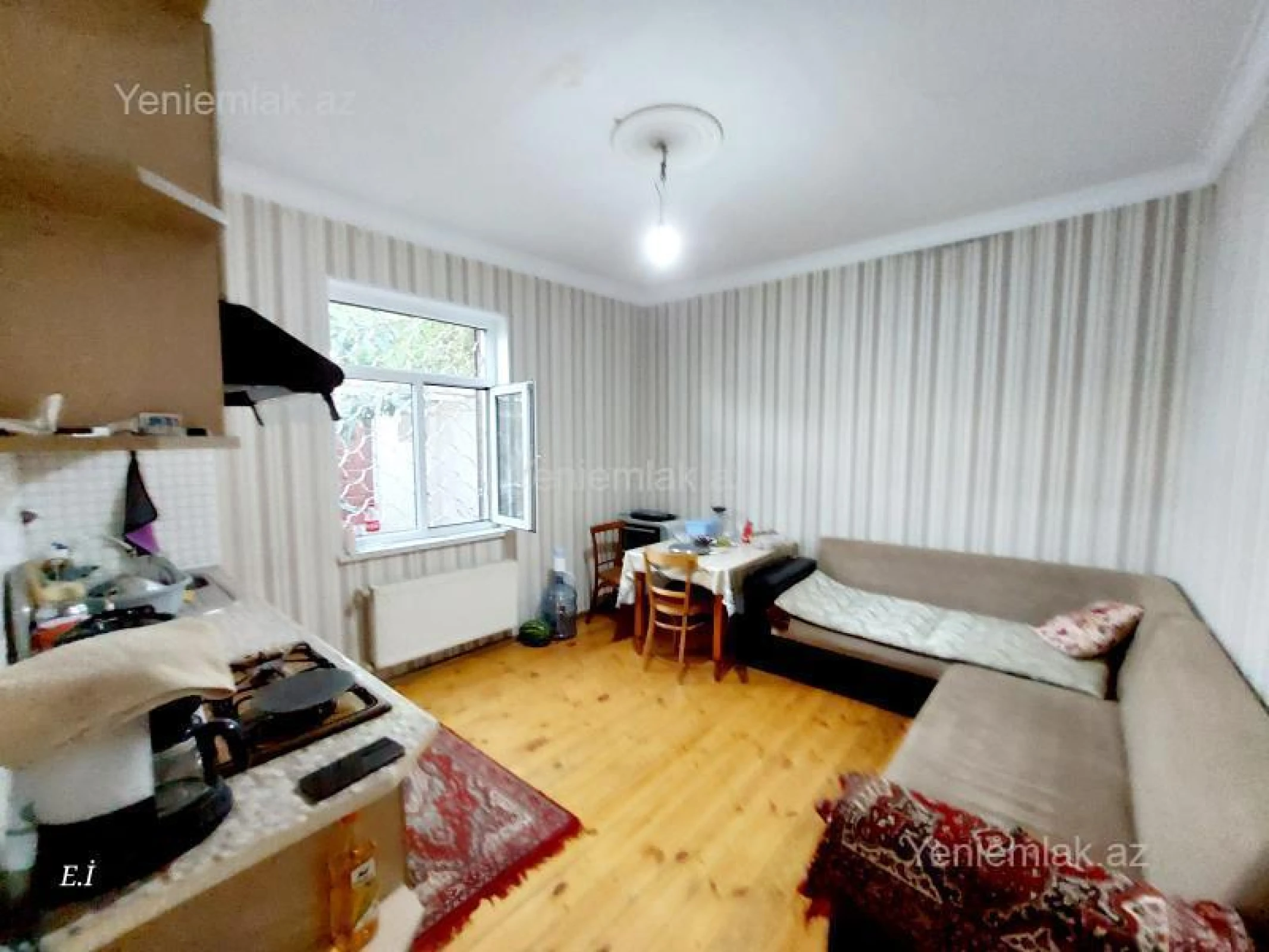 Satılır 3 otaqlı həyət evi 100 m²