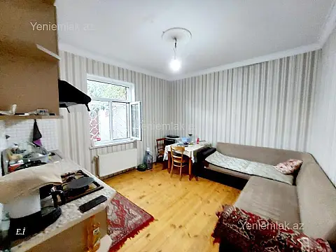 Satılır 3 otaqlı həyət evi 100 m²