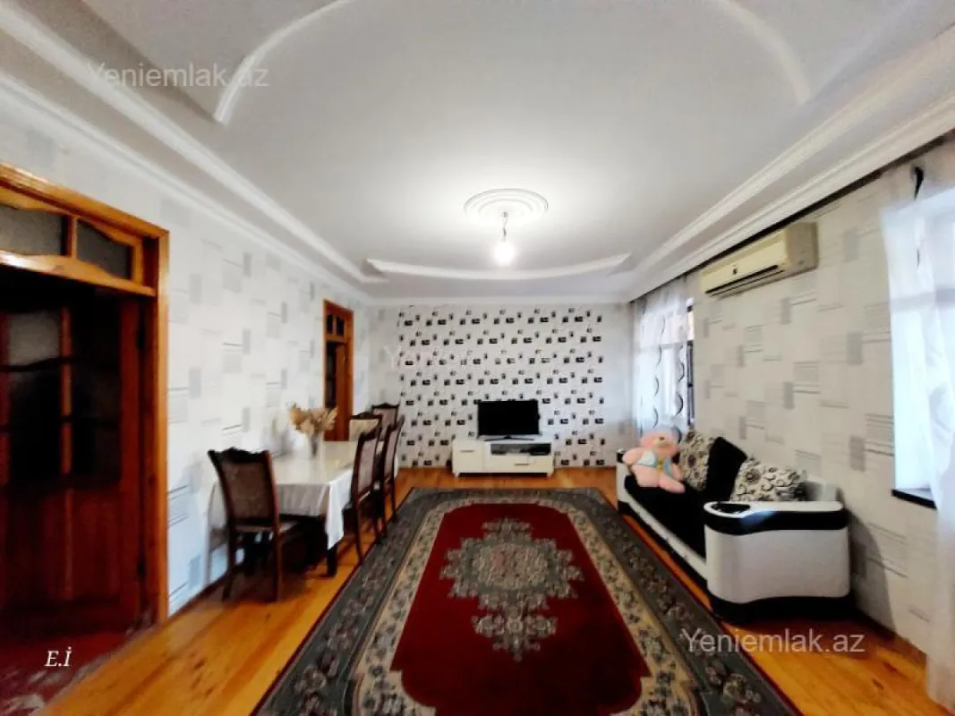 Satılır 3 otaqlı həyət evi 100 m²