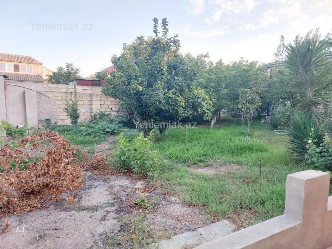 Satılır 3 otaqlı həyət evi 100 m²