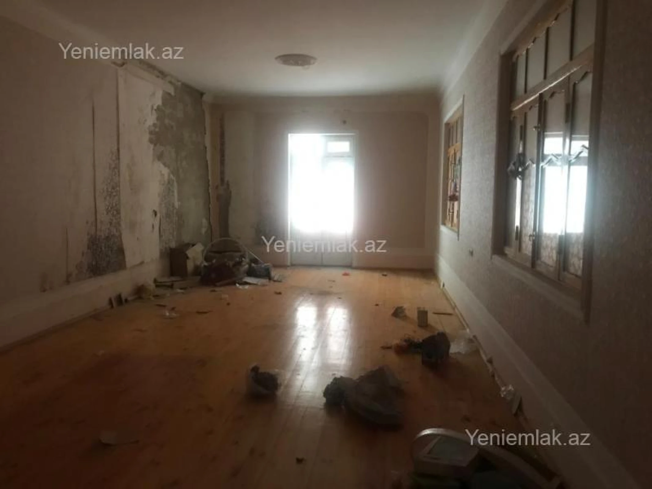 Satılır 4 otaqlı həyət evi 203 m²