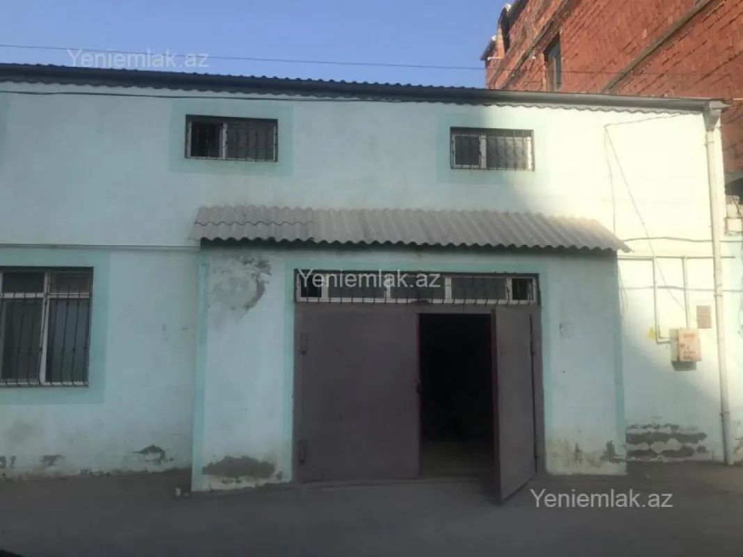 Satılır 4 otaqlı həyət evi 203 m²