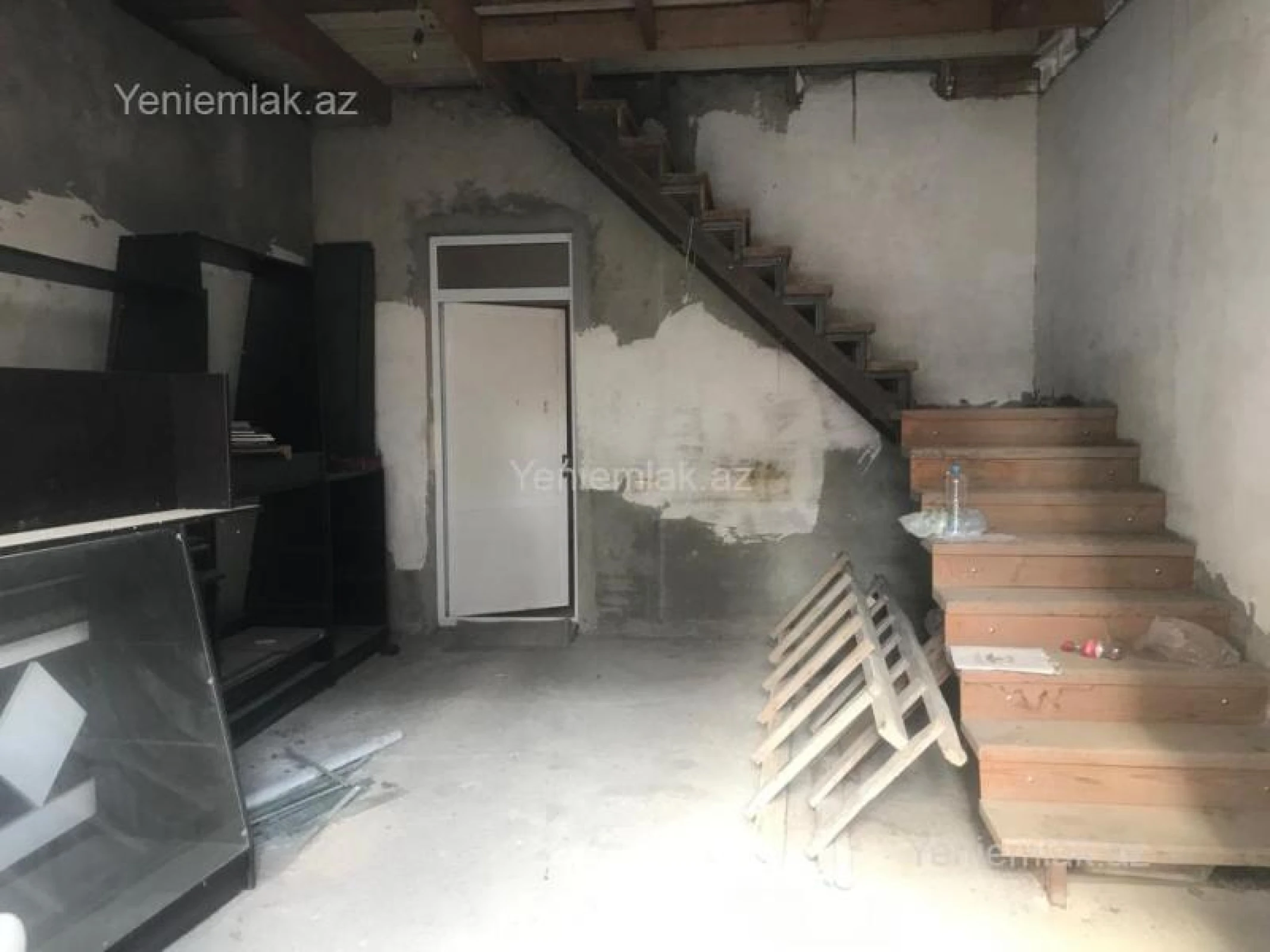 Satılır 4 otaqlı həyət evi 203 m²