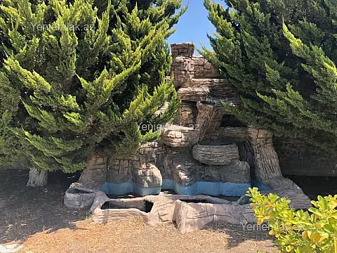 Satılır 12 otaqlı həyət evi 622 m²