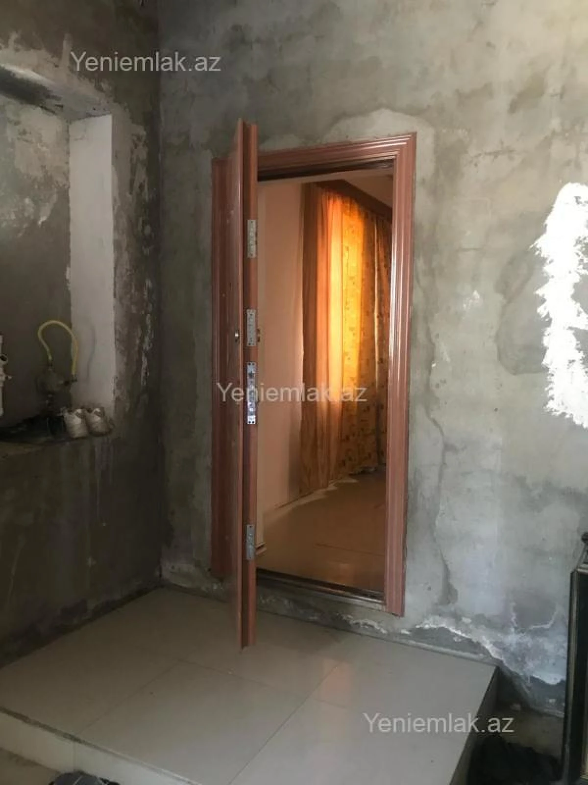 Satılır 6 otaqlı həyət evi 130 m²