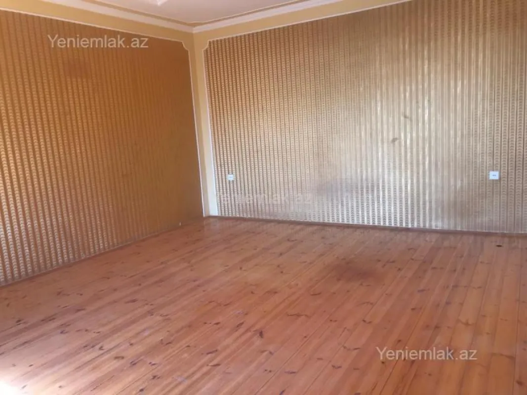 Satılır 6 otaqlı həyət evi 130 m²