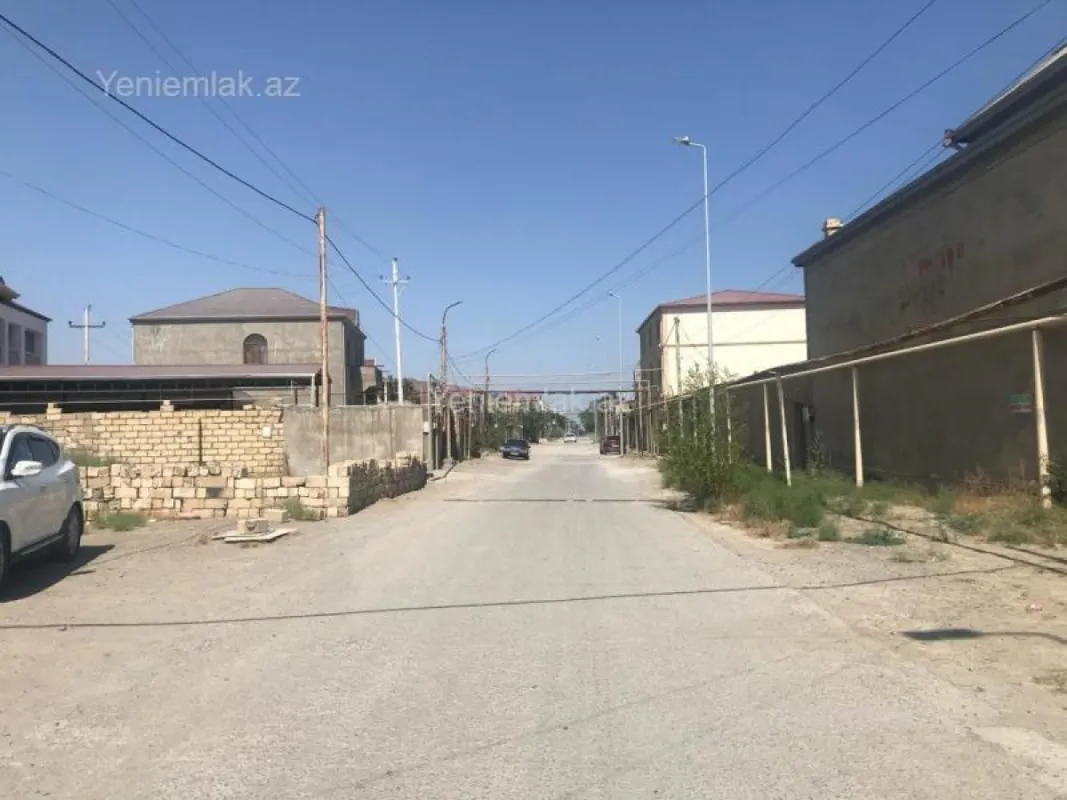 Satılır 6 otaqlı həyət evi 130 m²