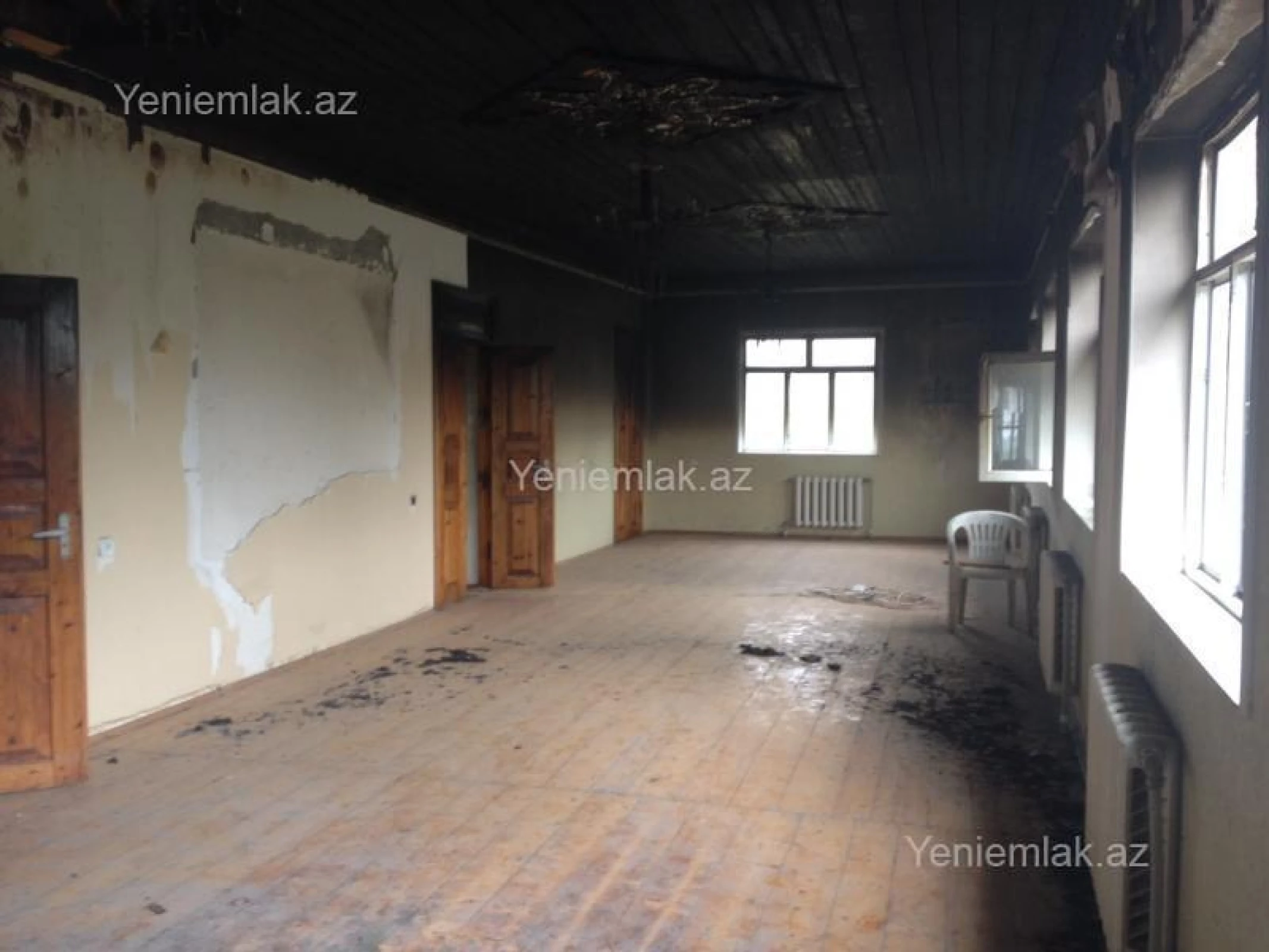 Satılır 3 otaqlı həyət evi 159 m²