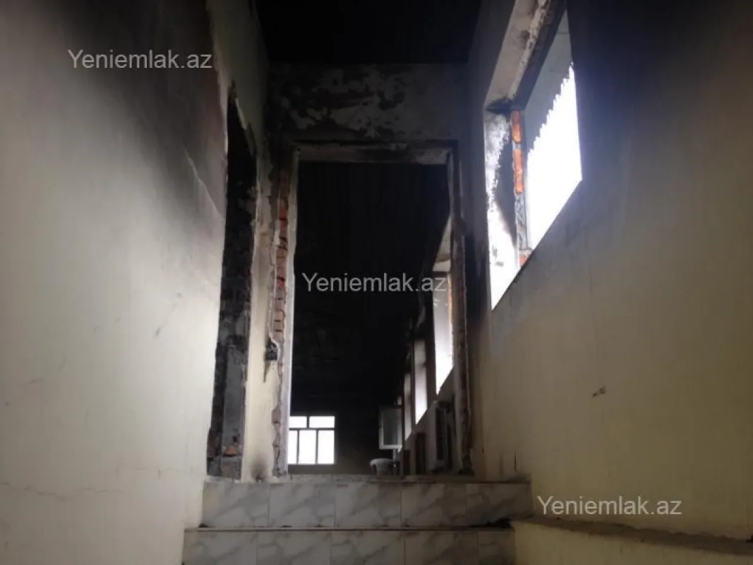 Satılır 3 otaqlı həyət evi 159 m²