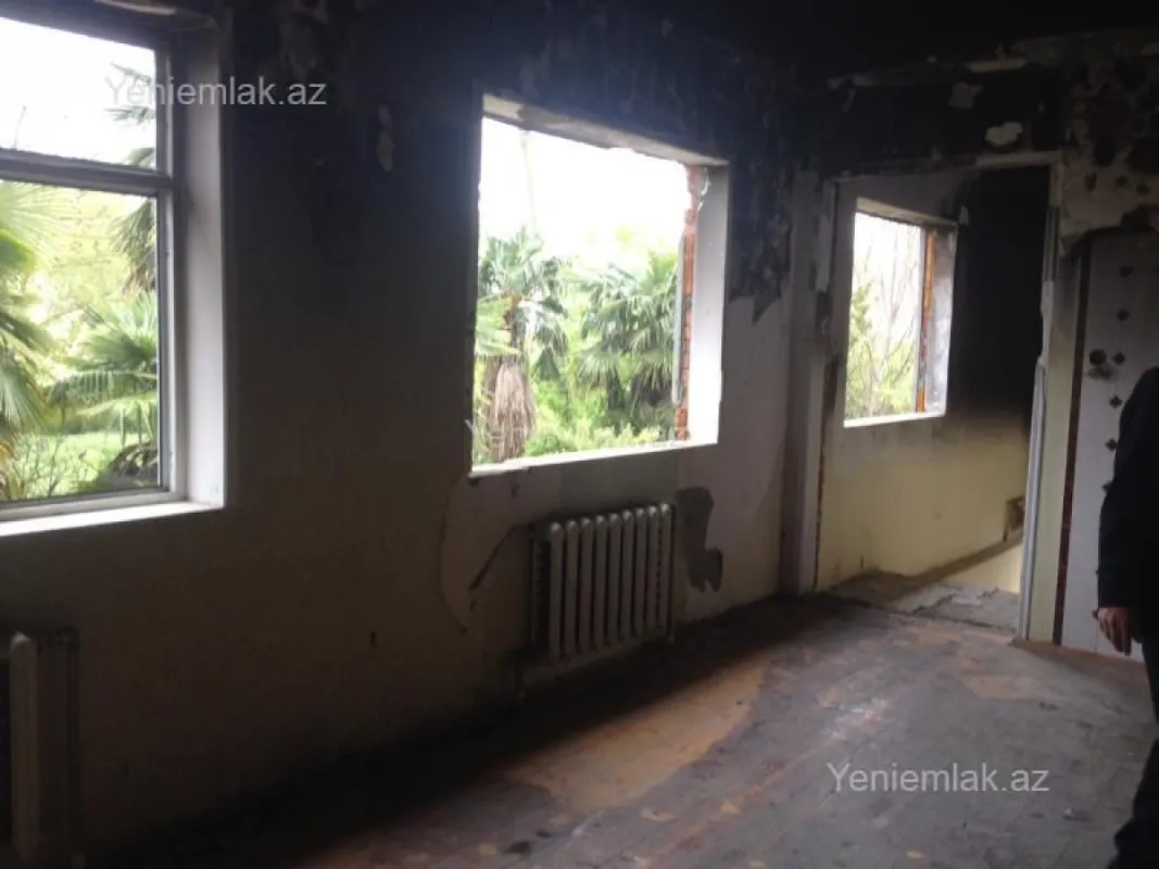 Satılır 3 otaqlı həyət evi 159 m²