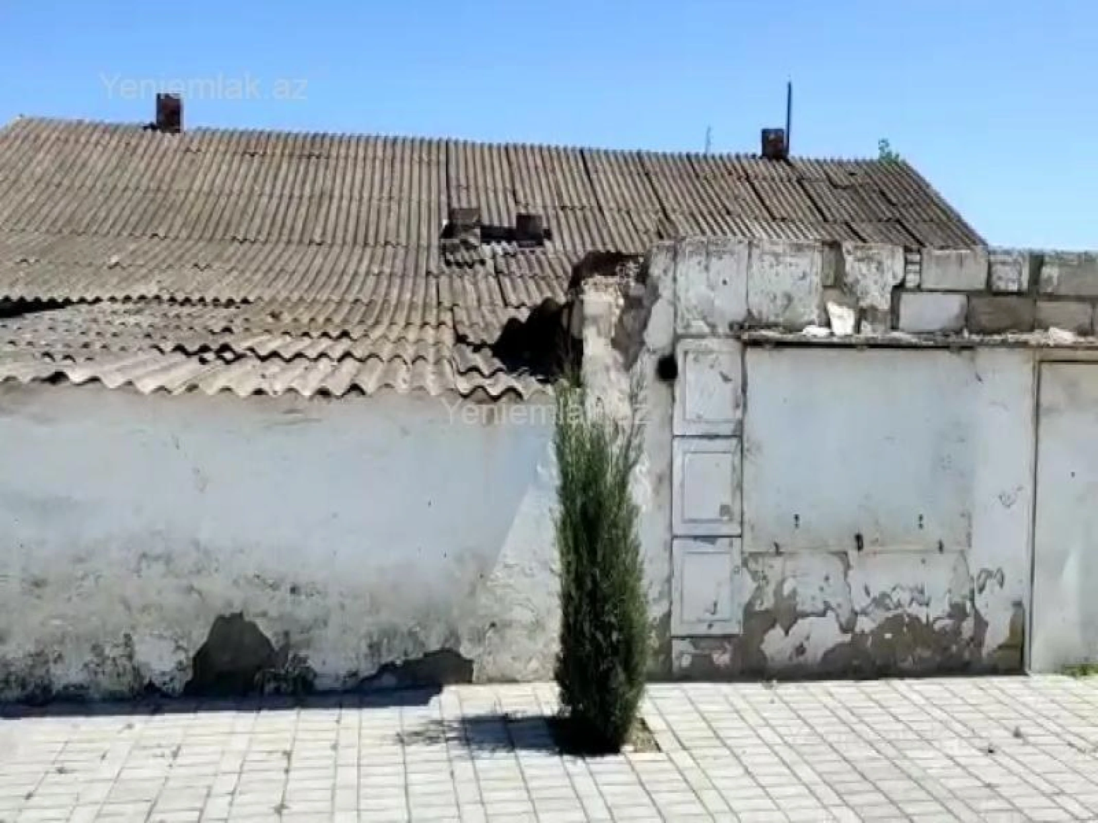 Satılır 2 otaqlı həyət evi 79 m²