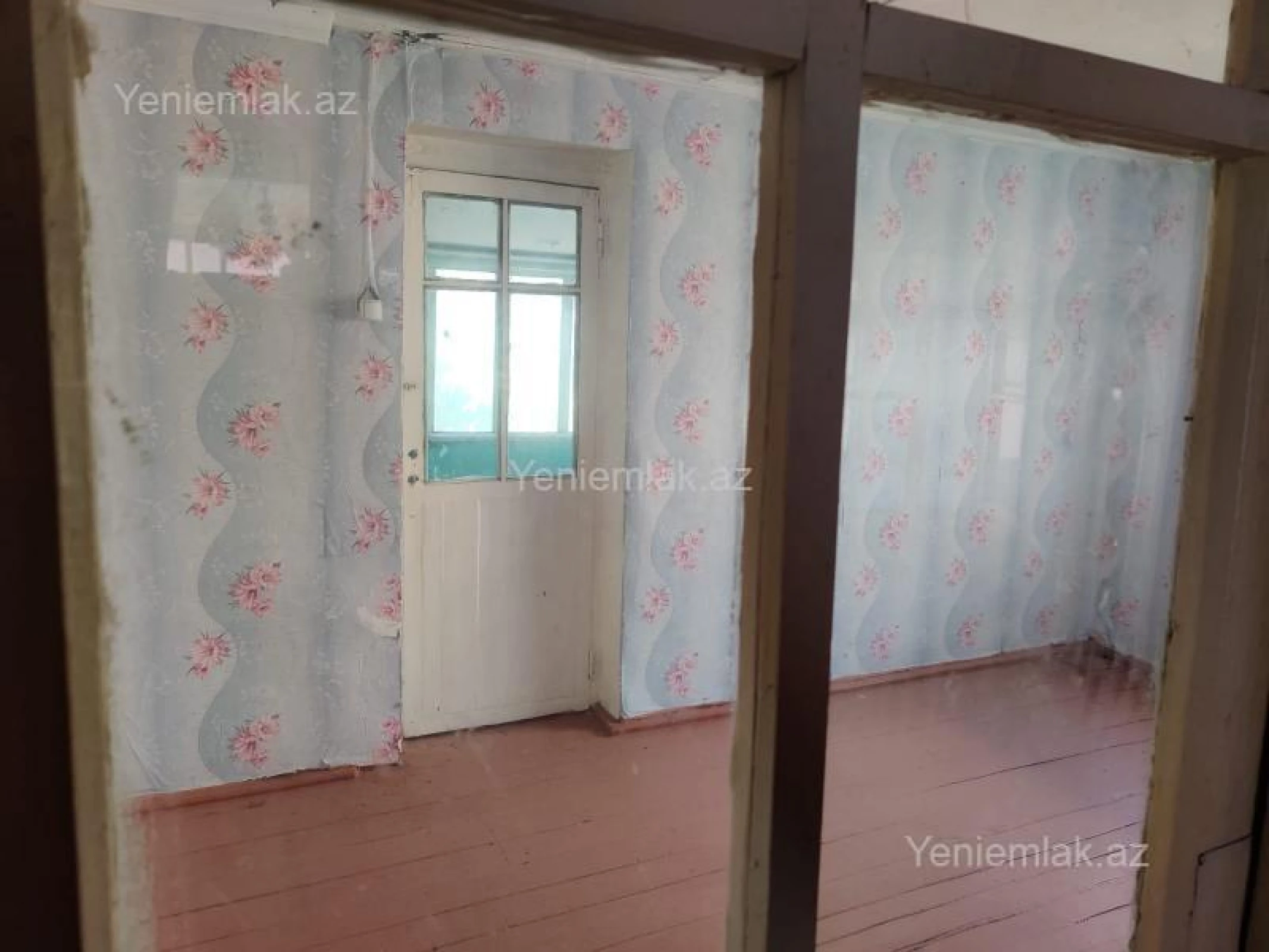 Satılır 2 otaqlı həyət evi 79 m²