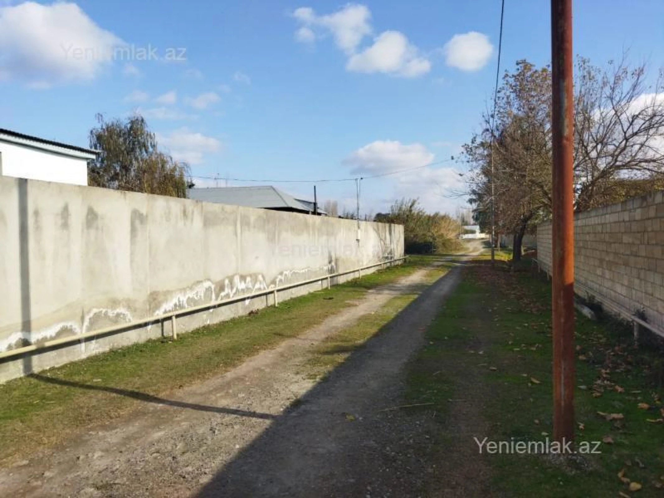 Satılır 4 otaqlı həyət evi 163 m²