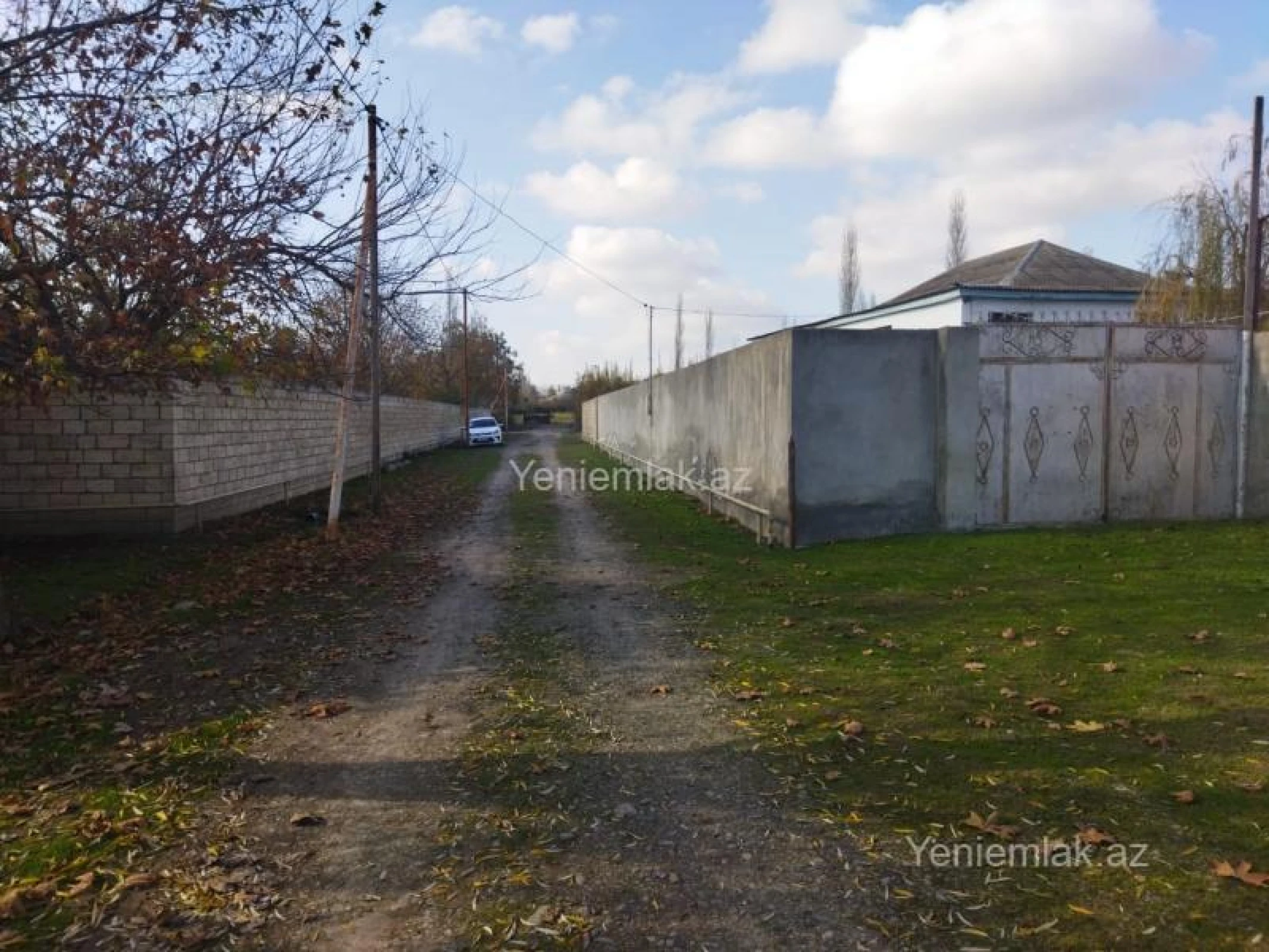 Satılır 4 otaqlı həyət evi 163 m²