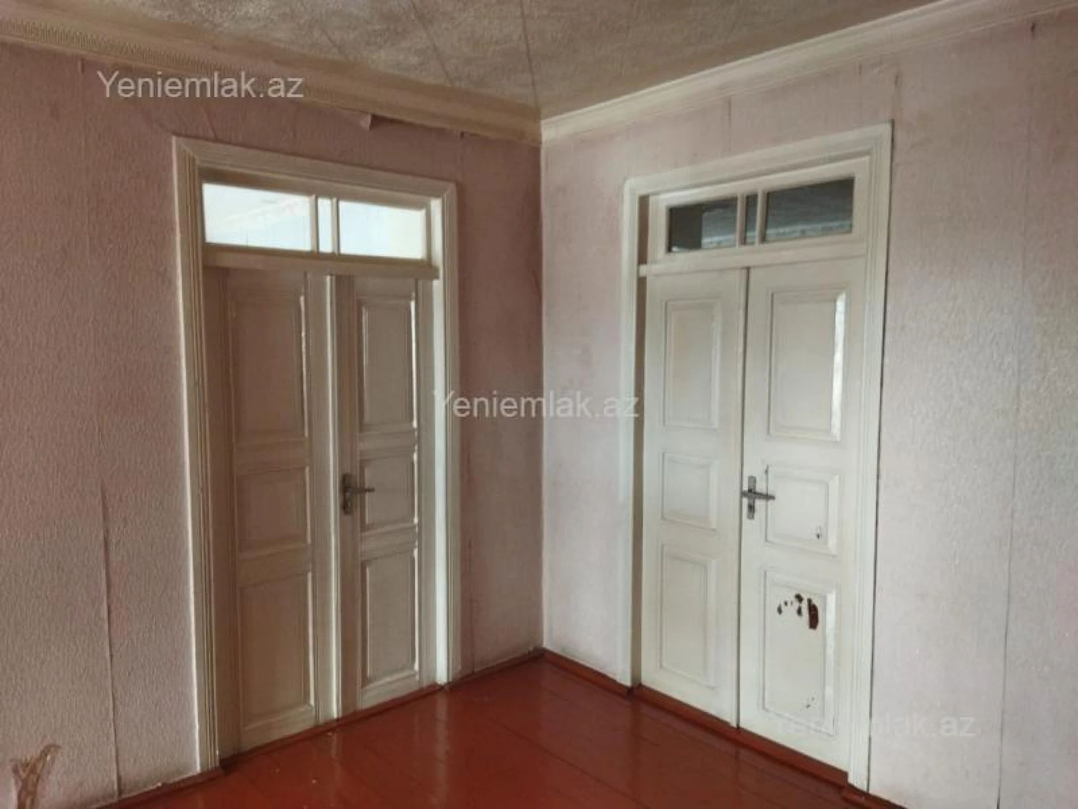 Satılır 4 otaqlı həyət evi 163 m²