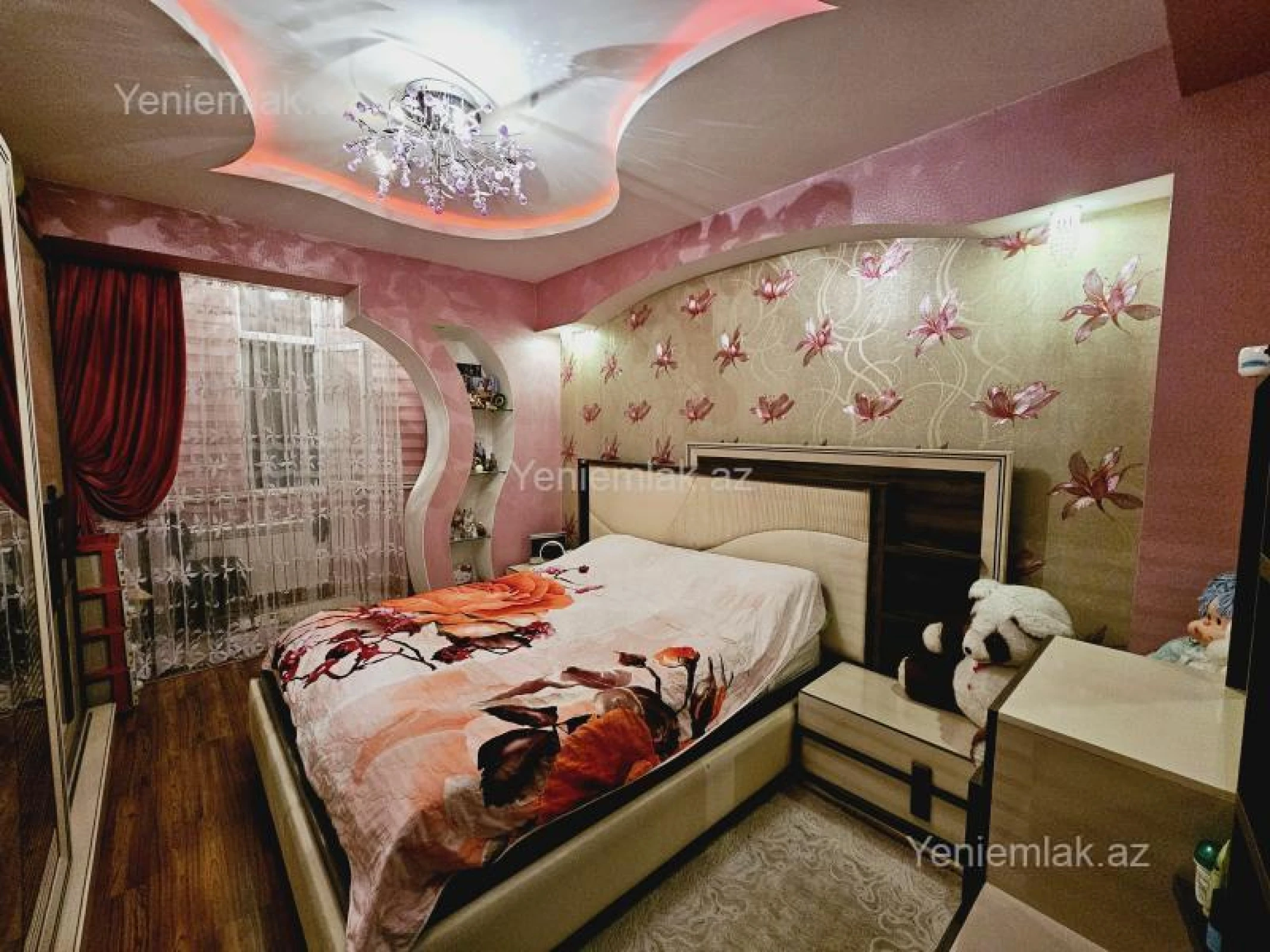 Satılır 2 otaqlı yeni tikili 70 m²