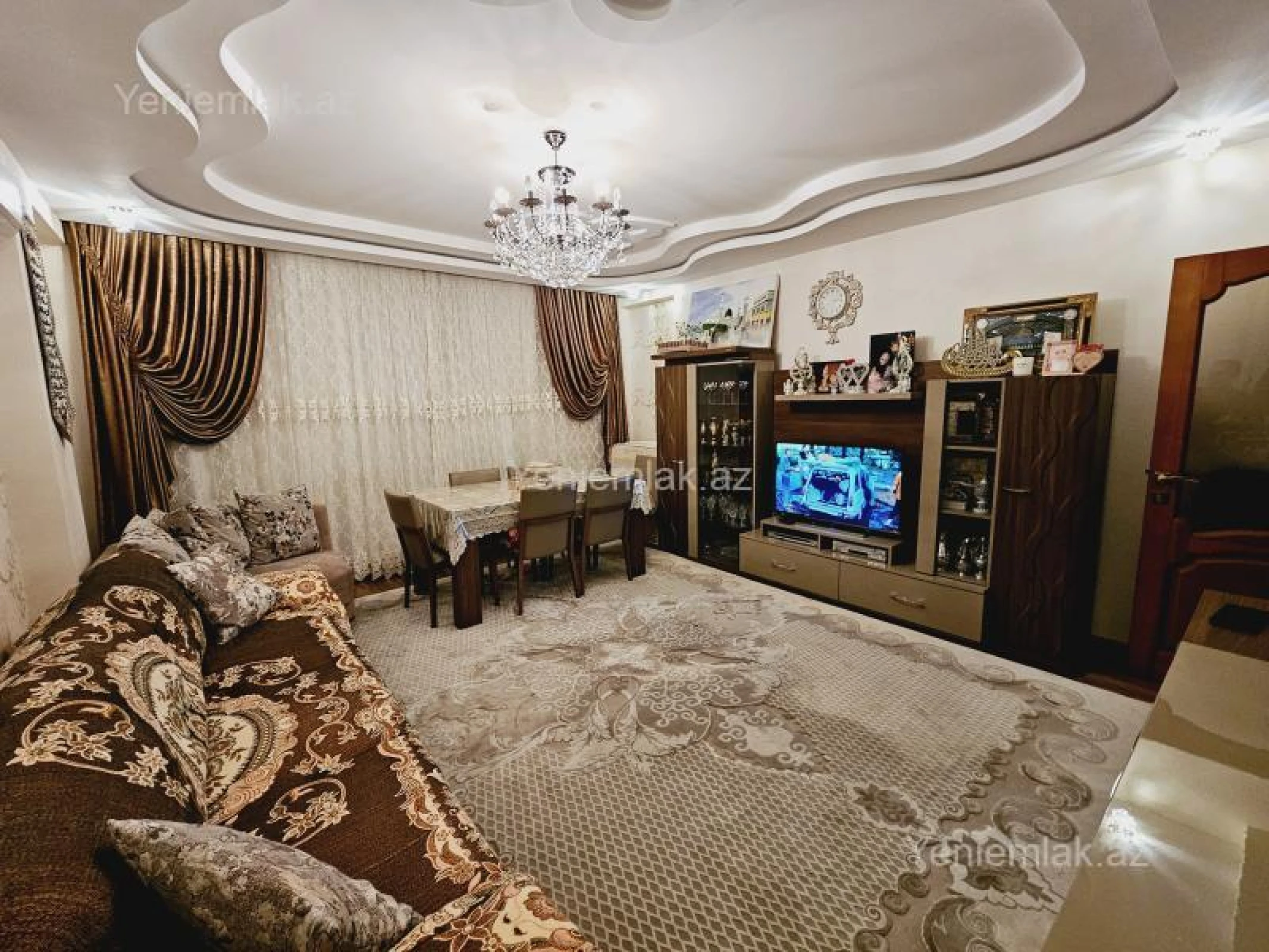 Satılır 2 otaqlı yeni tikili 70 m²