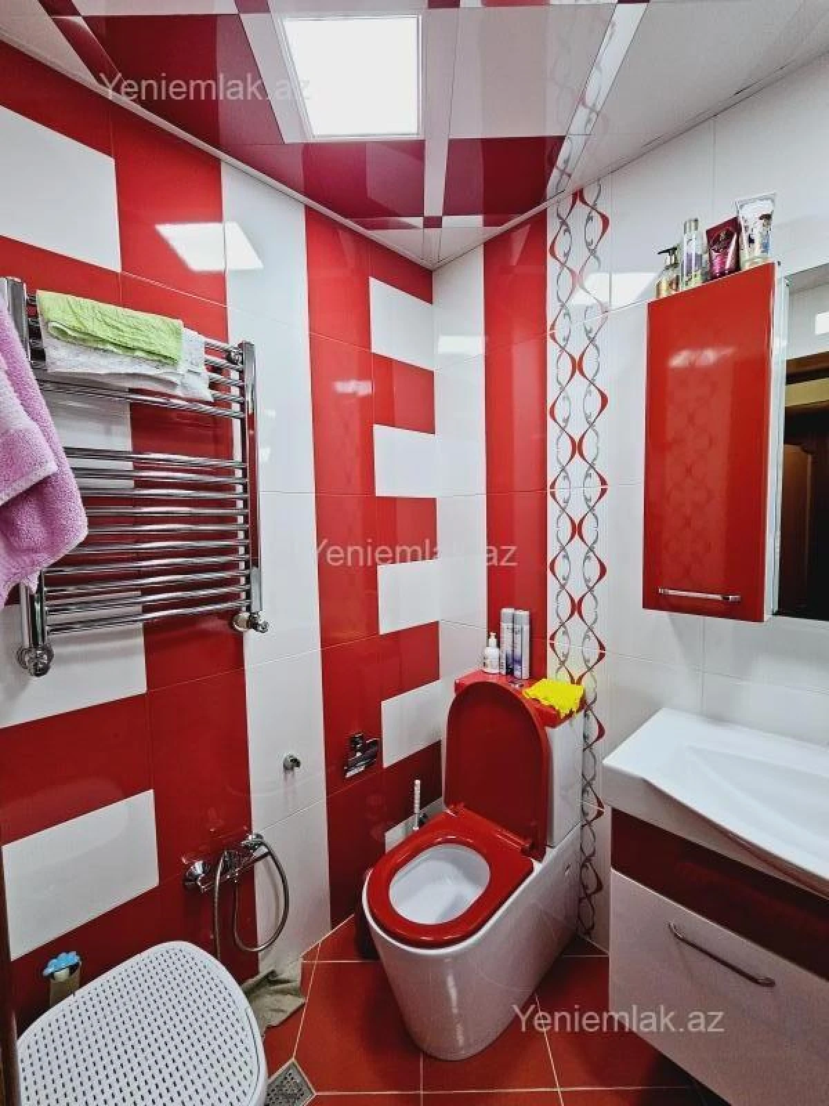 Satılır 2 otaqlı yeni tikili 70 m²