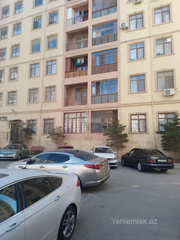 Satılır 3 otaqlı yeni tikili 70 m²