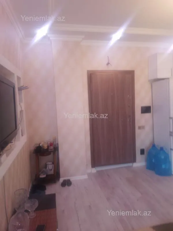 Satılır 3 otaqlı yeni tikili 70 m²