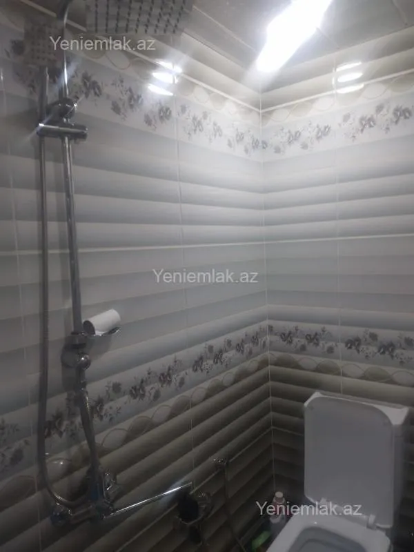 Satılır 3 otaqlı yeni tikili 70 m²