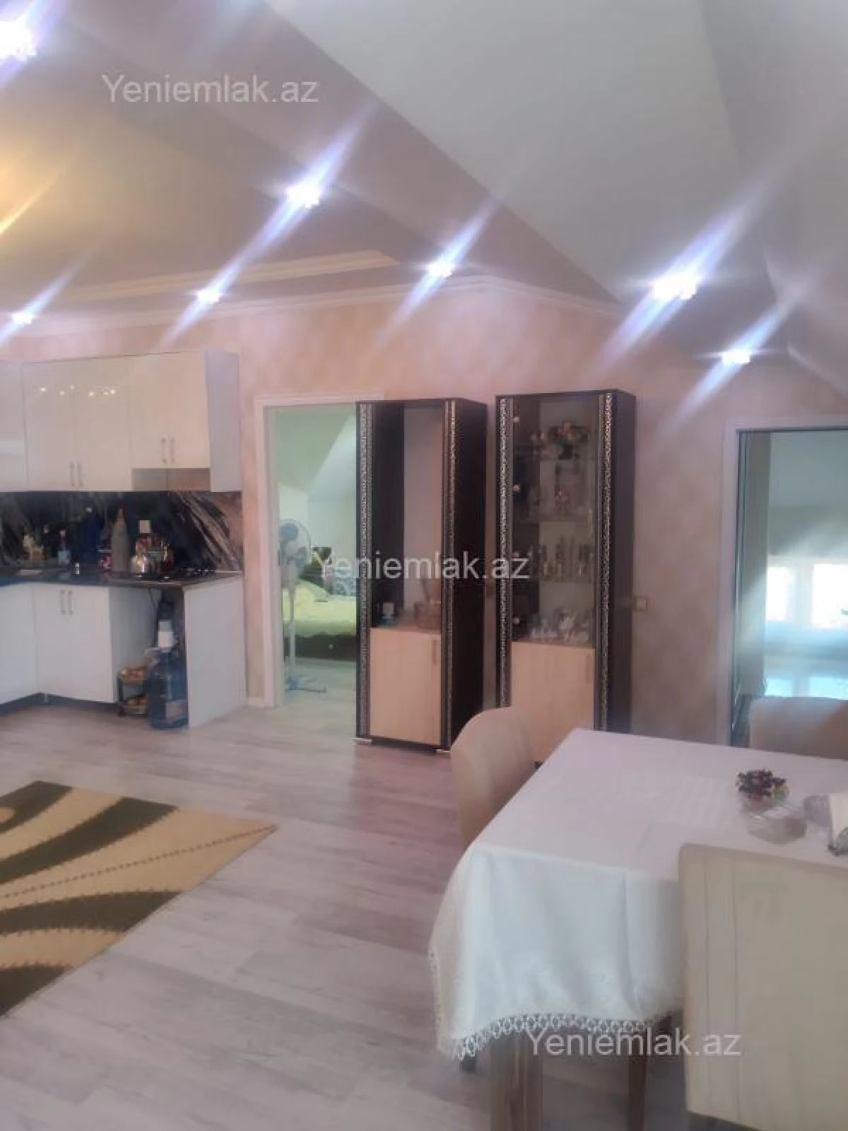 Satılır 3 otaqlı yeni tikili 70 m²