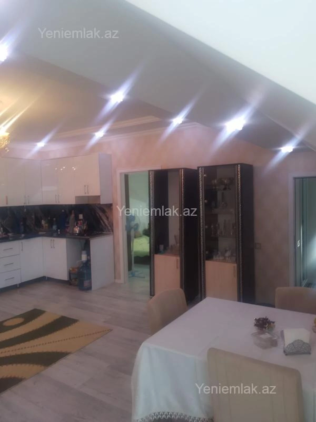 Satılır 3 otaqlı yeni tikili 70 m²