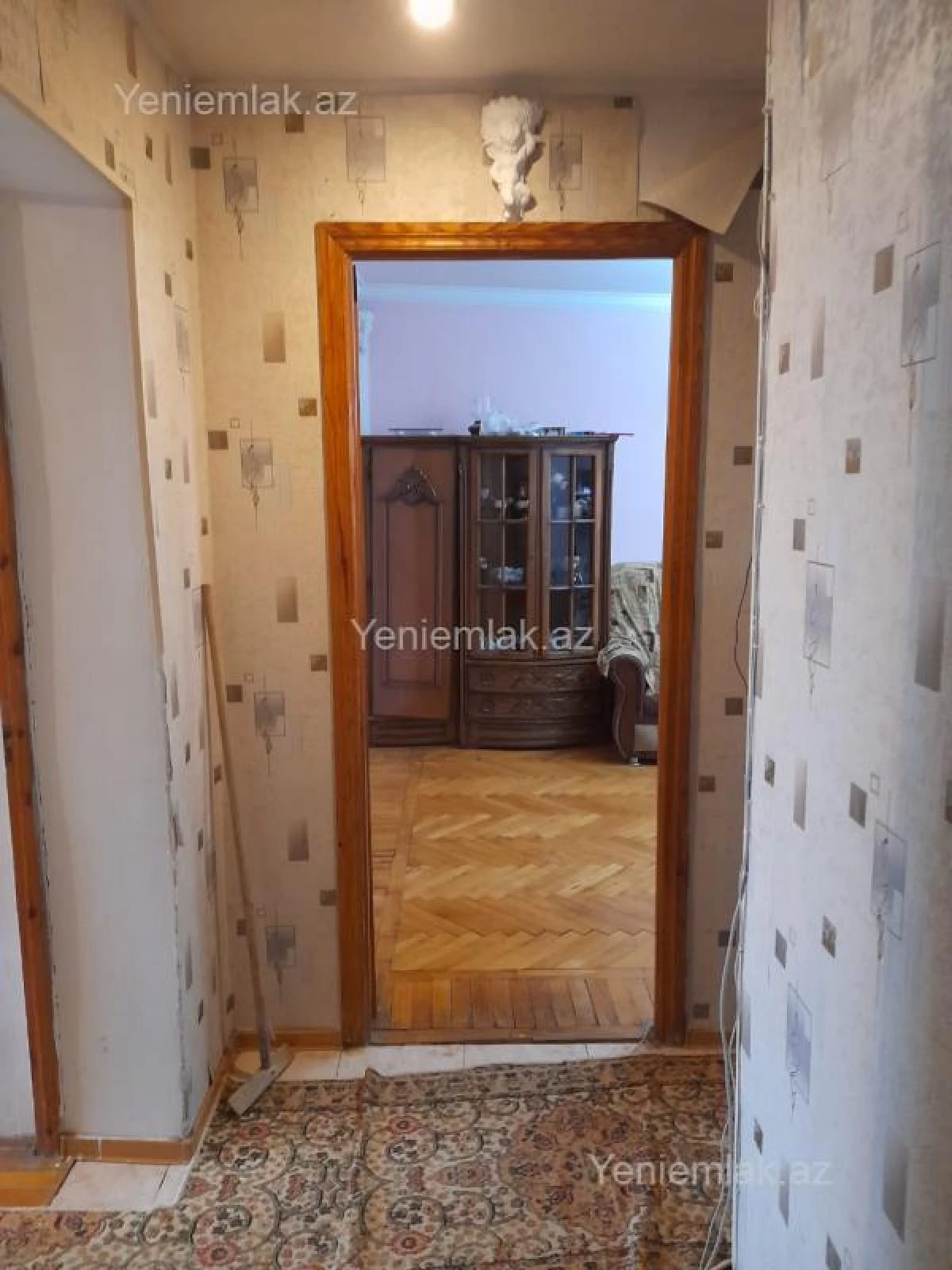 Satılır 3 otaqlı köhnə tikili 75 m²