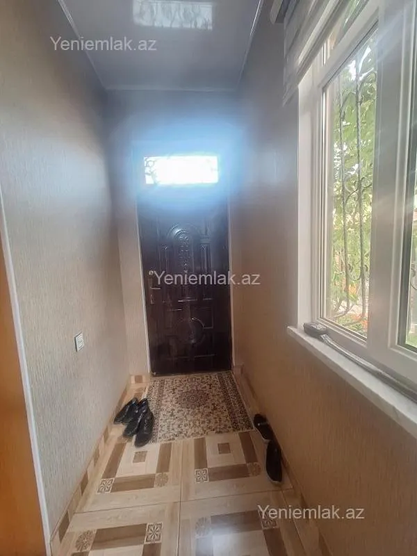 Satılır 5 otaqlı həyət evi 190 m²