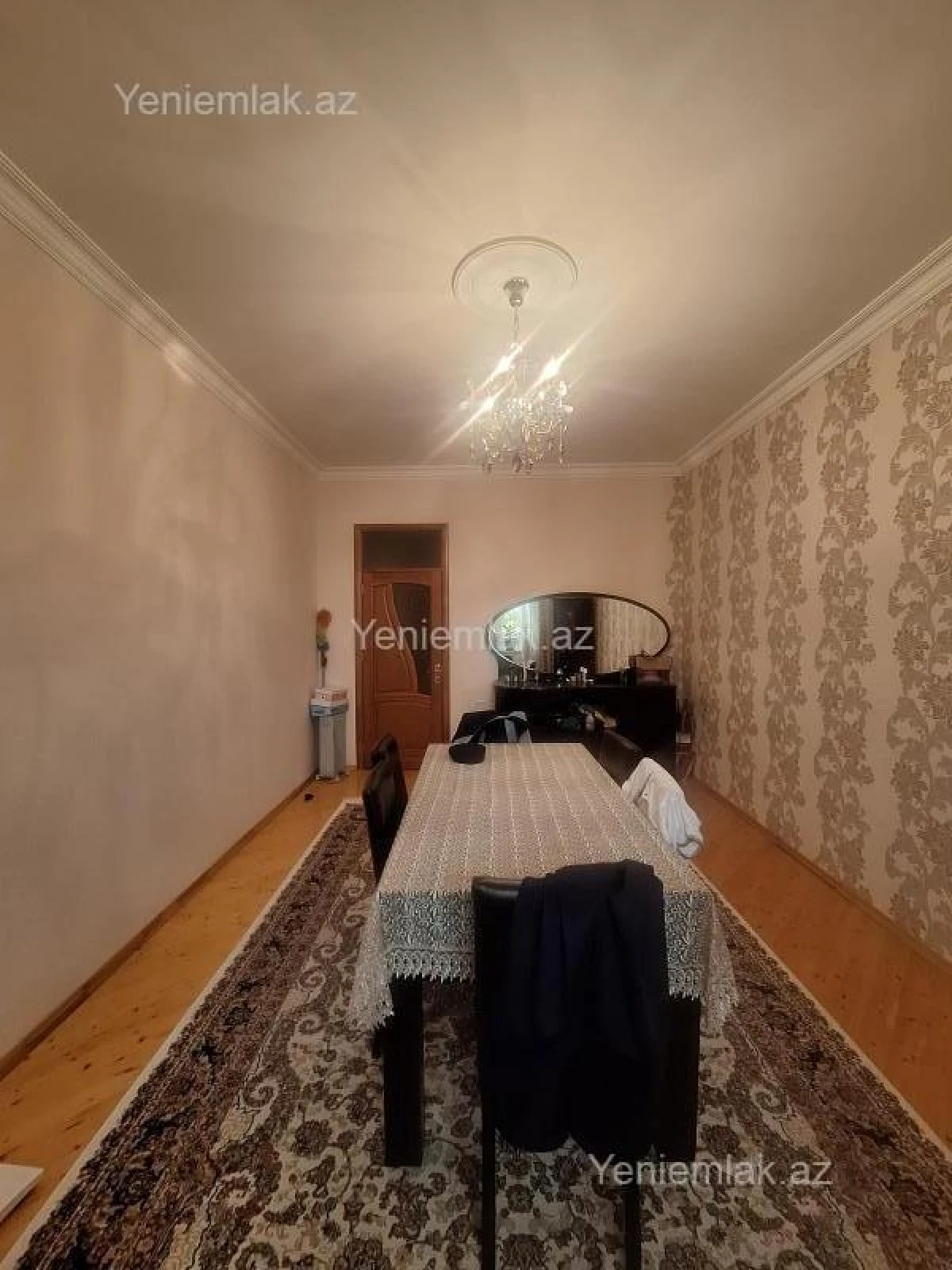 Satılır 5 otaqlı həyət evi 190 m²