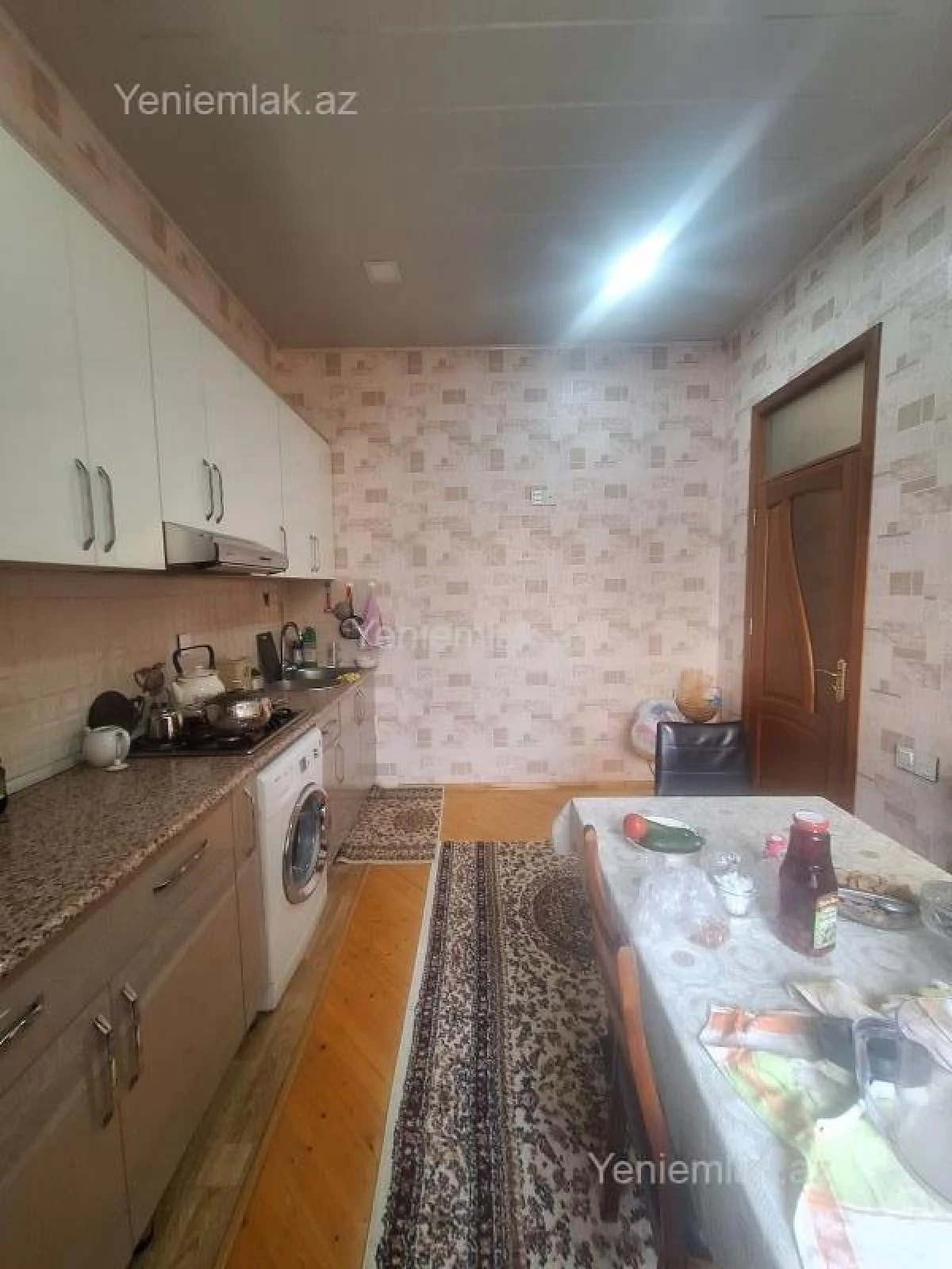 Satılır 5 otaqlı həyət evi 190 m²