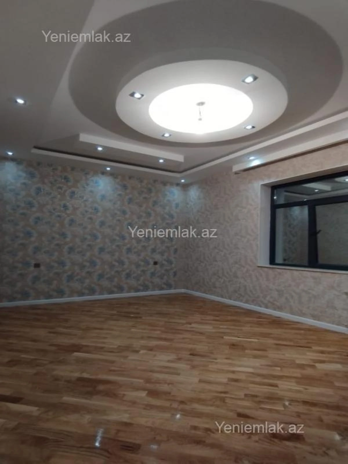 Satılır 6 otaqlı həyət evi 360 m²