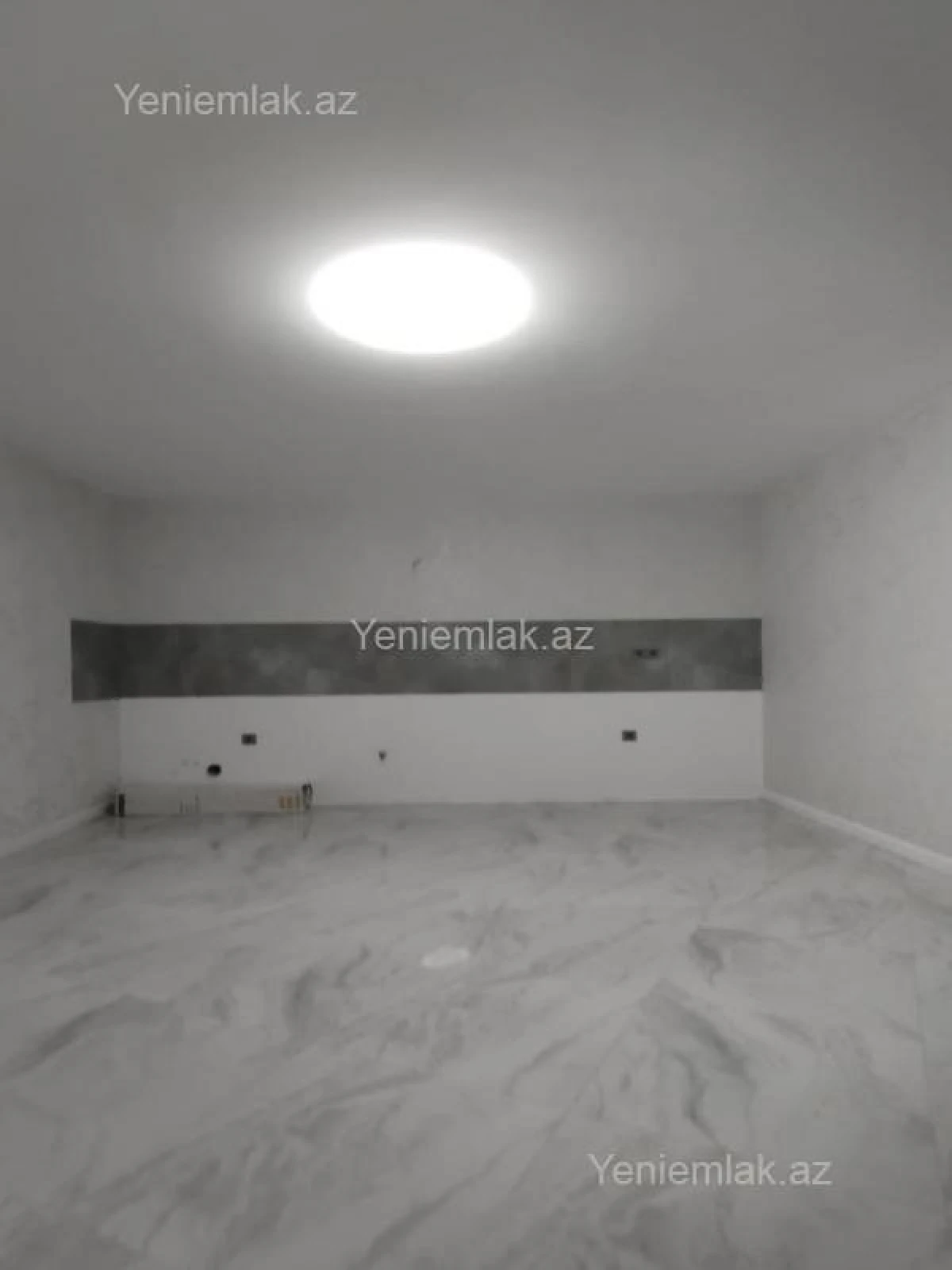 Satılır 6 otaqlı həyət evi 360 m²