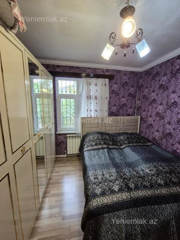 Satılır 4 otaqlı həyət evi 120 m²