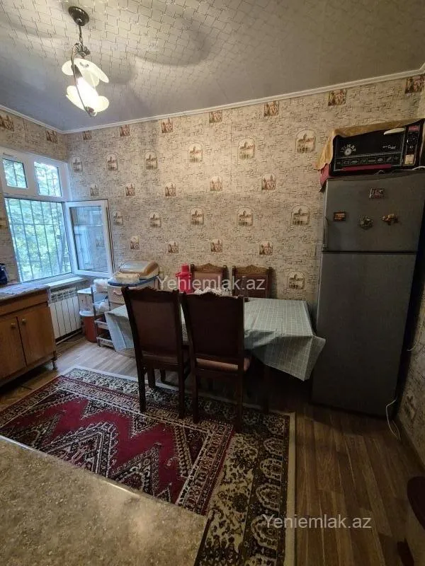 Satılır 4 otaqlı həyət evi 120 m²