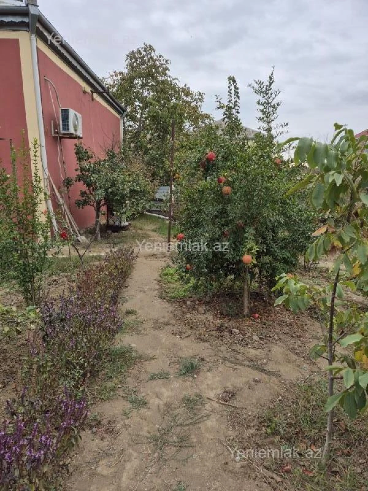 Satılır 4 otaqlı həyət evi 120 m²
