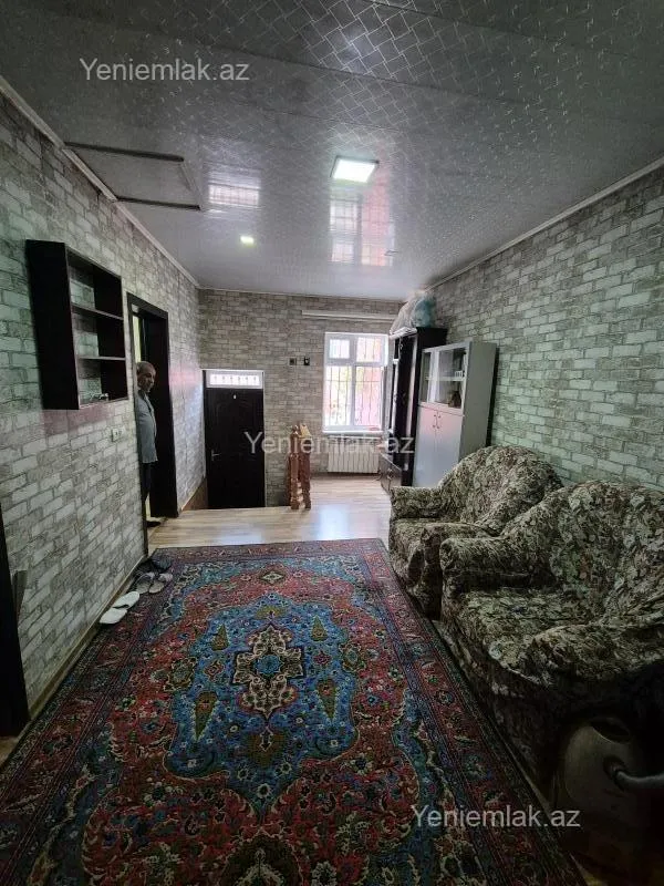 Satılır 4 otaqlı həyət evi 120 m²