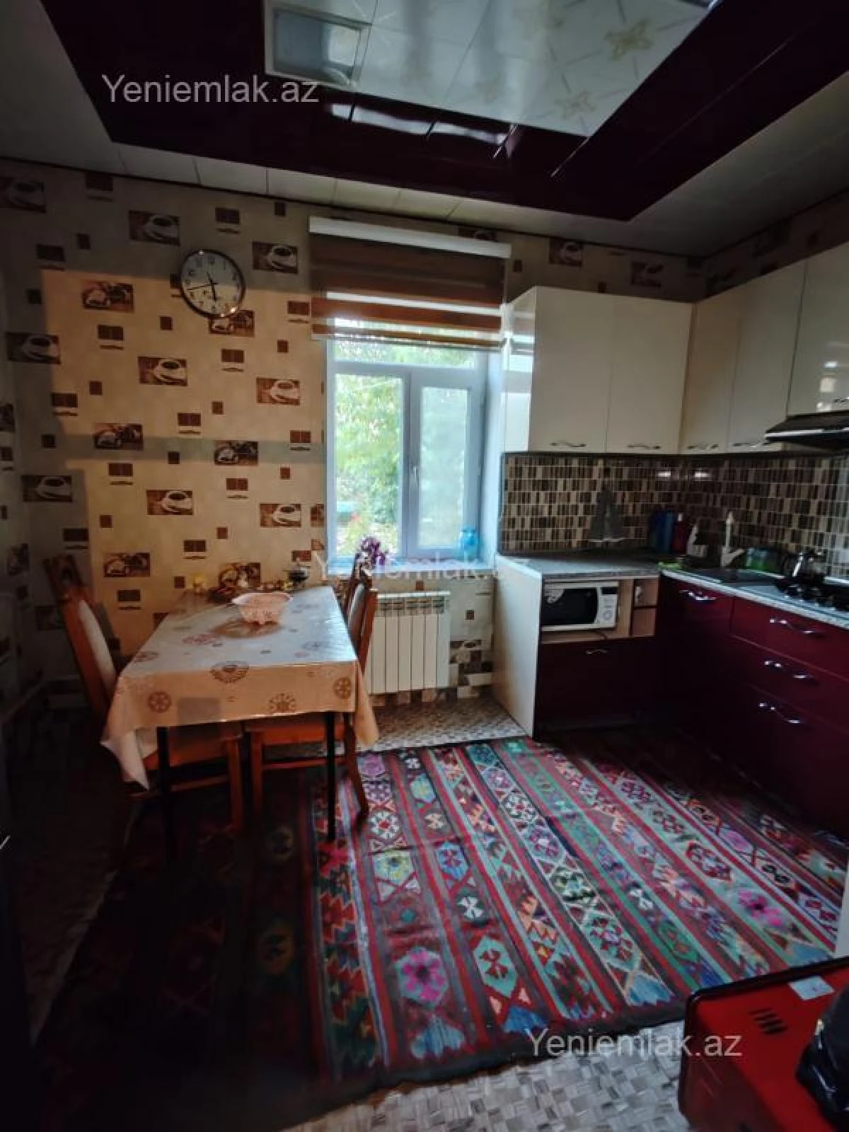 Satılır 4 otaqlı həyət evi 140 m²