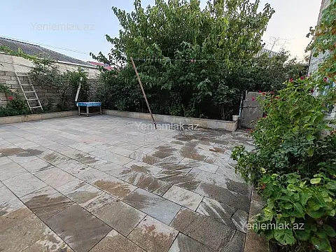 Satılır 4 otaqlı həyət evi 140 m²