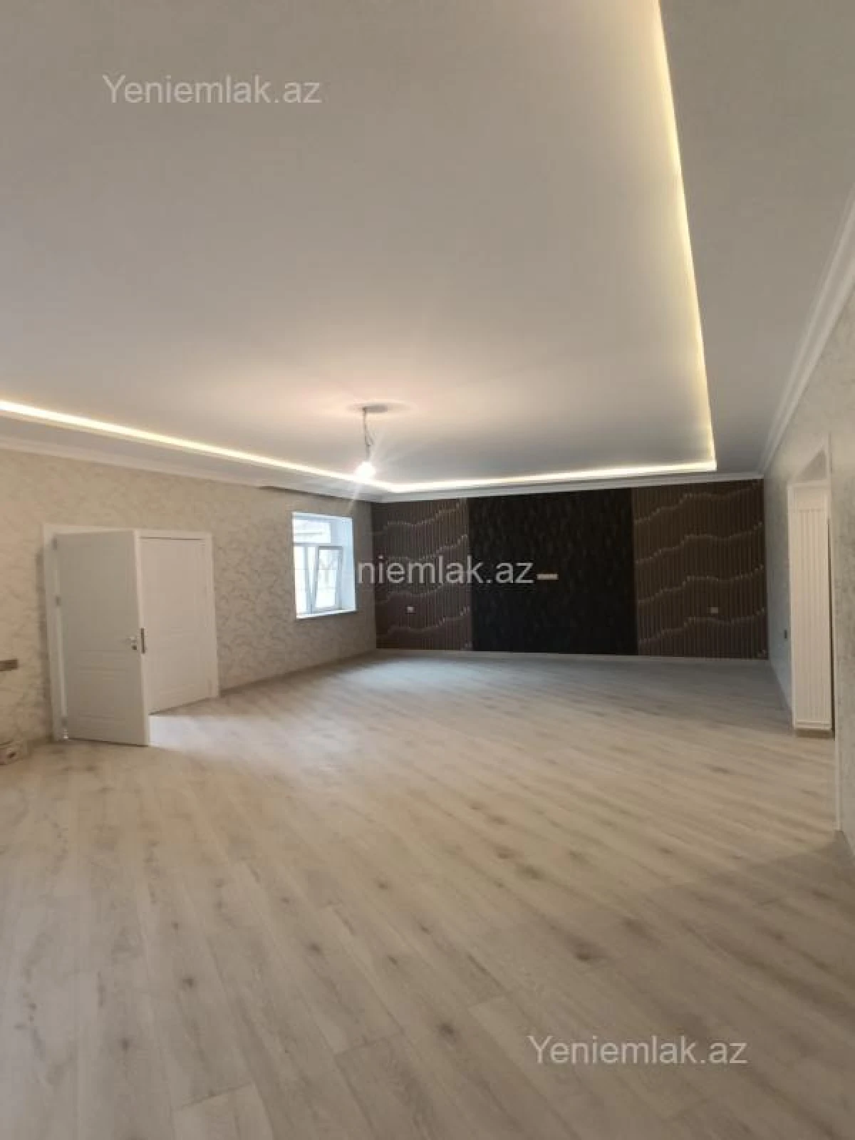 Satılır 6 otaqlı həyət evi 280 m²