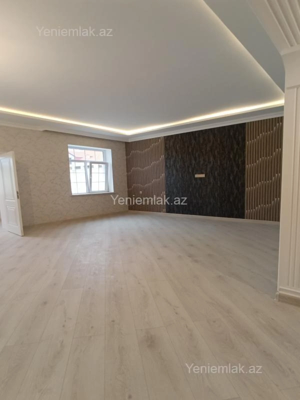 Satılır 6 otaqlı həyət evi 280 m²