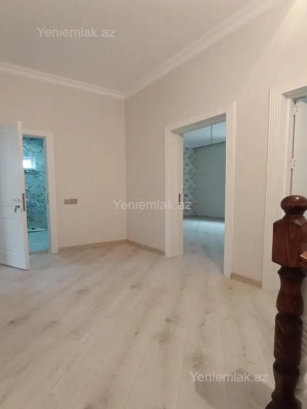Satılır 6 otaqlı həyət evi 280 m²