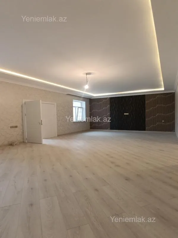 Satılır 6 otaqlı həyət evi 280 m²