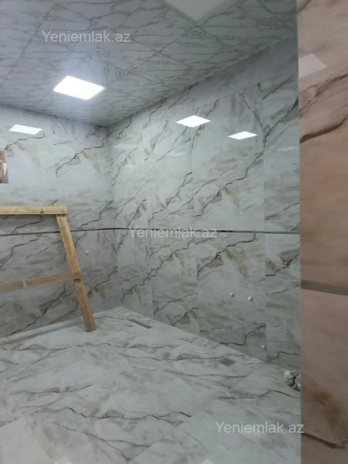 Satılır 6 otaqlı həyət evi 280 m²