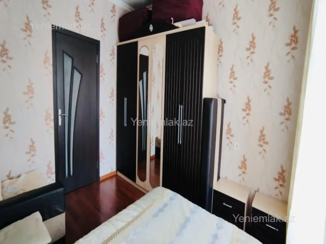 Satılır 3 otaqlı köhnə tikili 60 m²