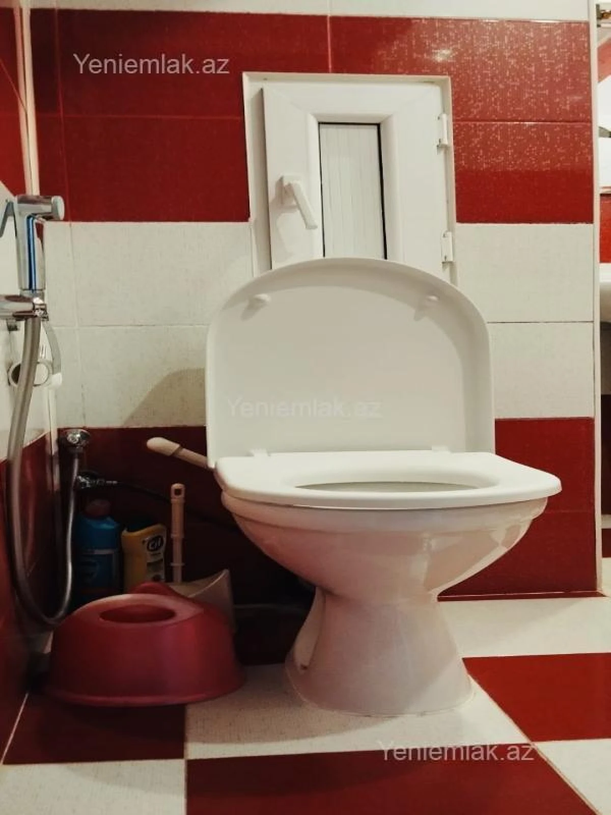 Satılır 3 otaqlı köhnə tikili 60 m²