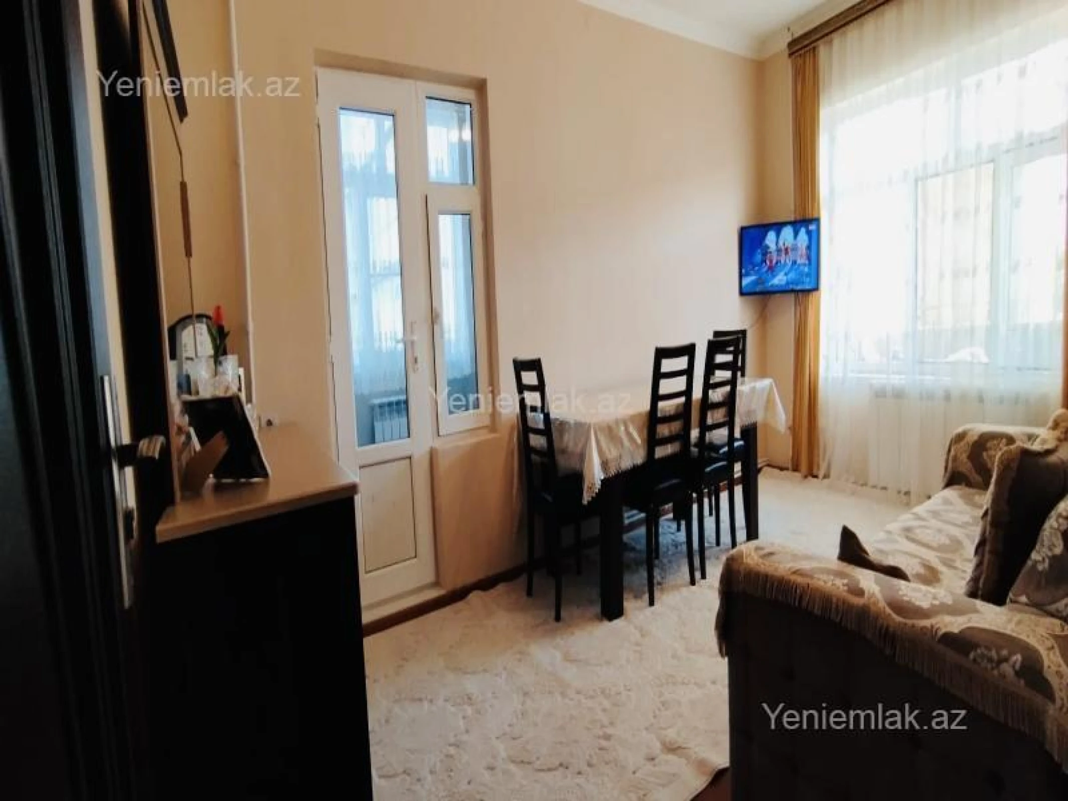 Satılır 3 otaqlı köhnə tikili 60 m²