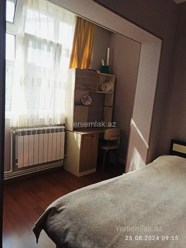 Satılır 3 otaqlı köhnə tikili 60 m²