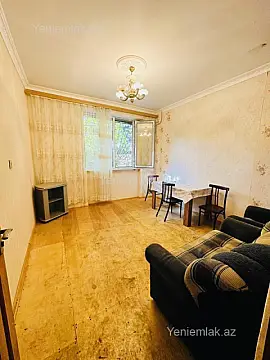 Satılır 2 otaqlı köhnə tikili 30 m²